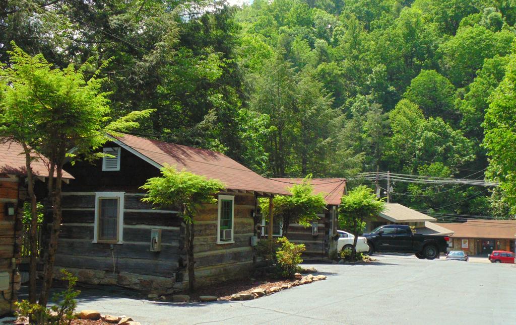 Terrace Inn On The Water Gatlinburg Exterior photo
